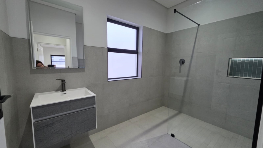 4 Bedroom Property for Sale in Sandown Western Cape